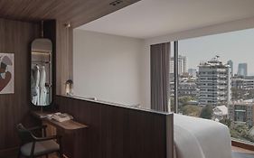 Public House Bangkok, A Member Of Design Hotels